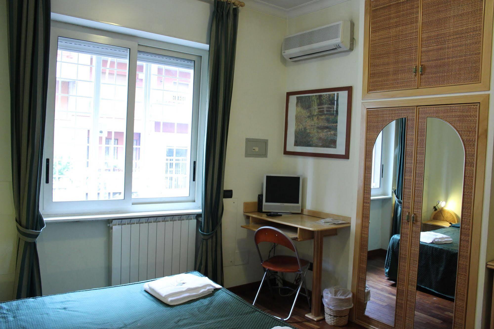 אפרטהוטל Tourist House Roma מראה חיצוני תמונה